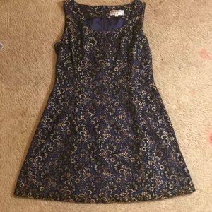 A adrianna papell blue and gold dress